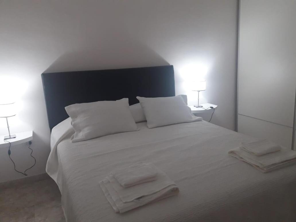 Bahiaxdia Saavedra Apartment Bahia Blanca Bagian luar foto